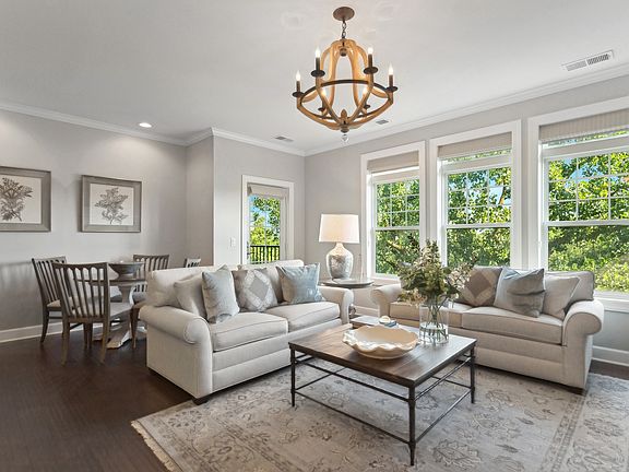 5th image of 149 W Kennedy Ln #406
