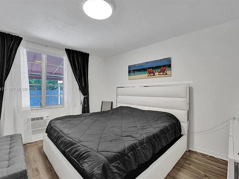9072 Froude Ave — Photo 30