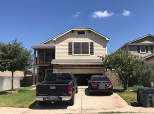 1914 Port Edward Ave, Laredo, TX 78045