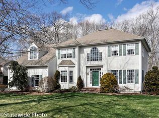 163 Hines Farm Rd, Cranston, RI 02921