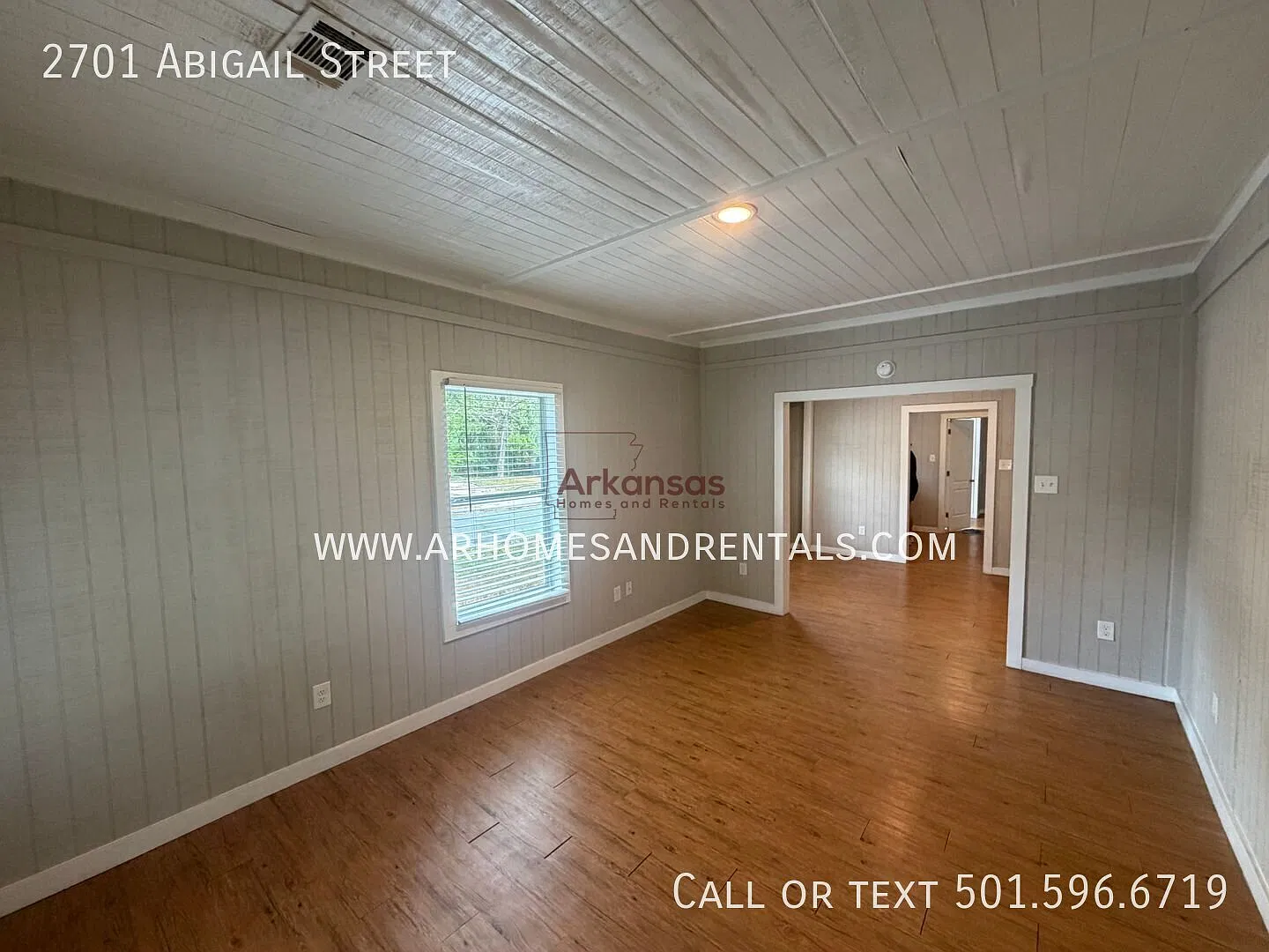 ** 1/2 Off First Month's Rent ** 2701 Abigail Street 3 Bedrooms | 1 Bathroom — Photo 3