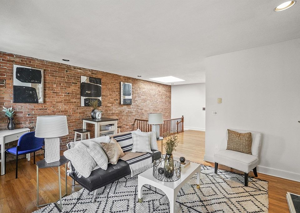 124 Chandler St, Boston, MA 02116 | Zillow