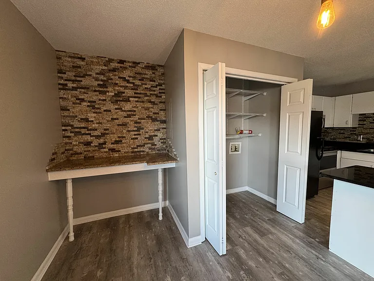 21752 River Canyon Rd — Photo 40
