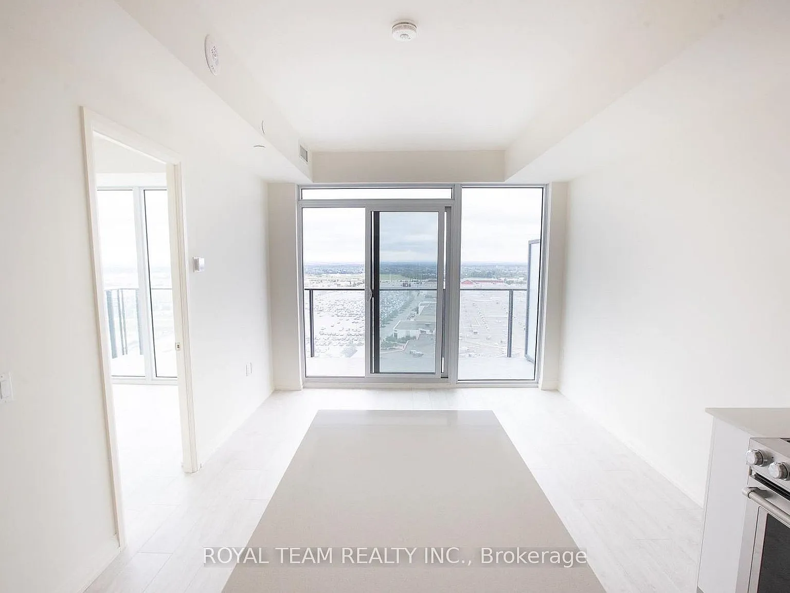 1 bed, $2,300 — Photo 3