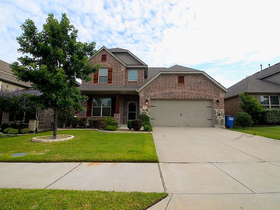1st image of 2725 Calmwood Dr