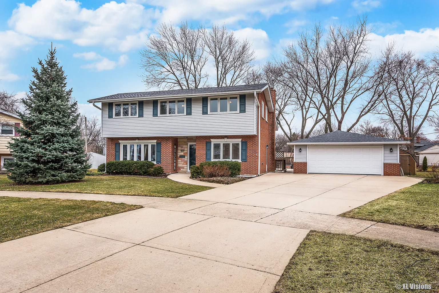 230 S Illinois Dr photo 1