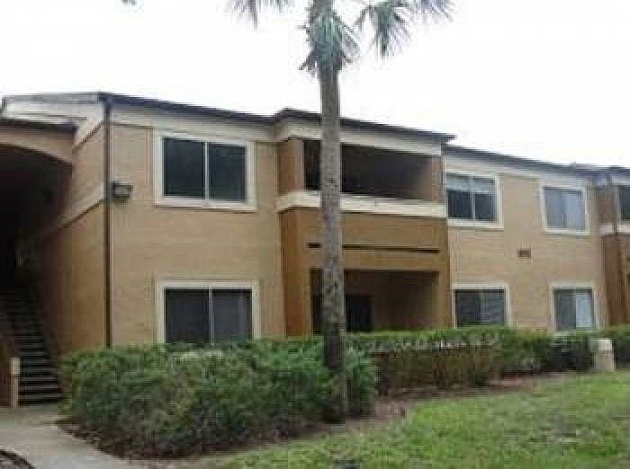 1st image of 614 Kenwick 202 Cir