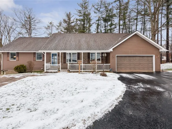110 Westview Dr, Ligonier, PA 15658