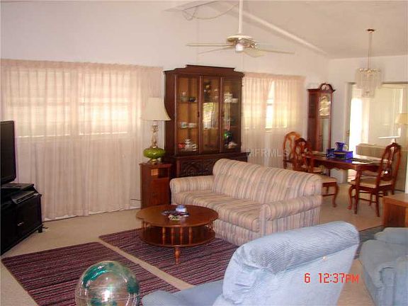 2nd image of 736 Gran Kaymen Way