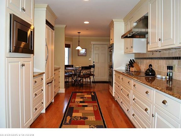 2nd image of 20 Atlantic Dr #20