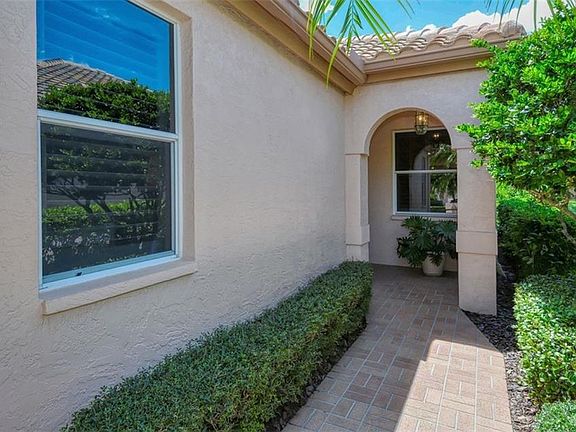 5th image of 7172 Del Lago Dr