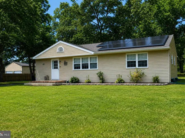 119 Mark Ave, Egg Harbor Township, NJ 08234
