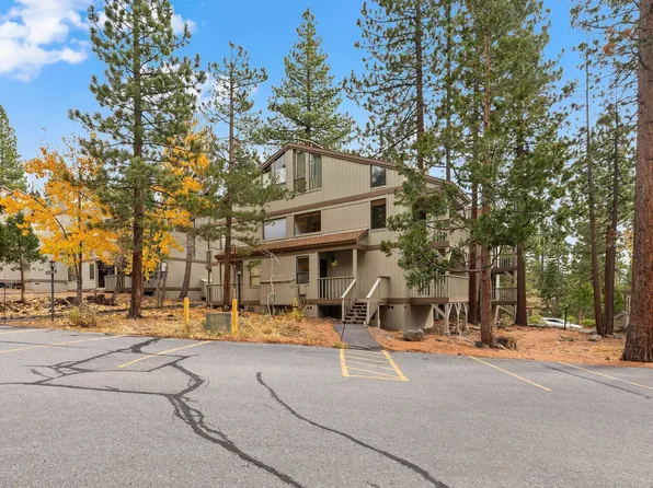 1001 Commonwealth Dr #206, Kings Beach, CA 96143