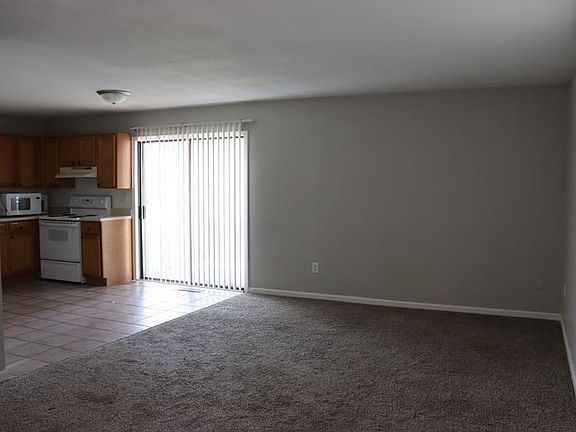5th image of 1714 Cindy Lynn St #1714