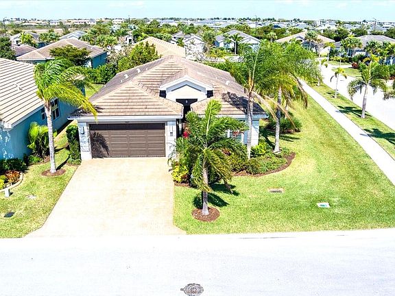 4th image of 11069 SW Carriage Hill Lane