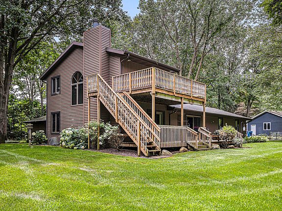 4th image of 6835 E F Ave