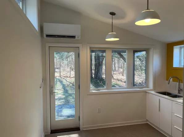 (undisclosed Address), Woodstock, NY 12498