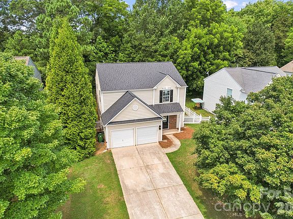 2nd image of 15114 Edindale Dr