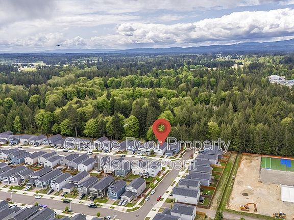 5th image of 9111 Lady Slipper St SE