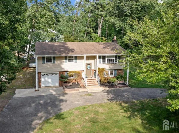 261 Perrineville Rd, Jackson, NJ 08527