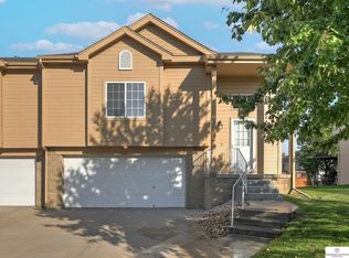 5161 N 155th Ave, Omaha, NE 68116