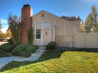 9709 W Chatfield Ave UNIT H, Littleton, CO 80128
