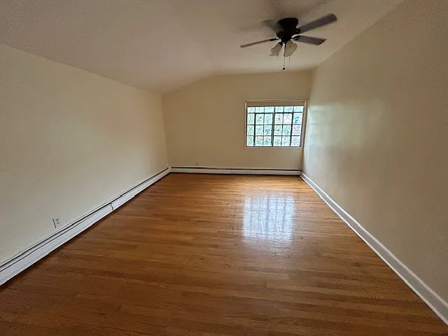 610 Pompton Ave #2 — Photo 3