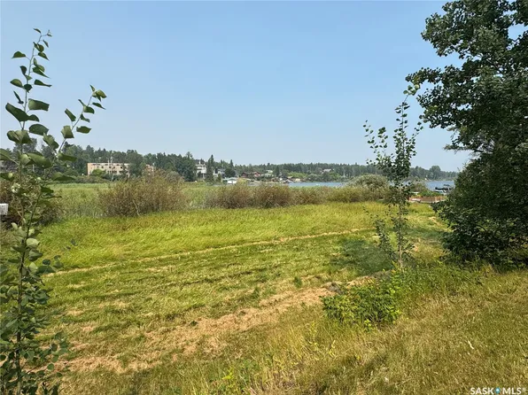1631 Bay Avenue N, La Ronge, SK S0J 1L0