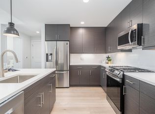 418 Palisade Ave #301, Jersey City, NJ 07307