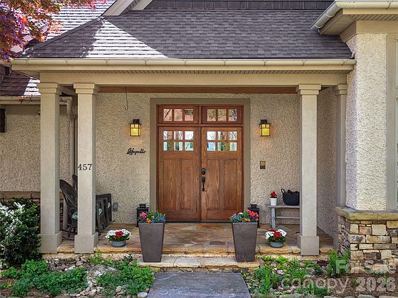 3rd image of 457 Coopers Hawk Dr