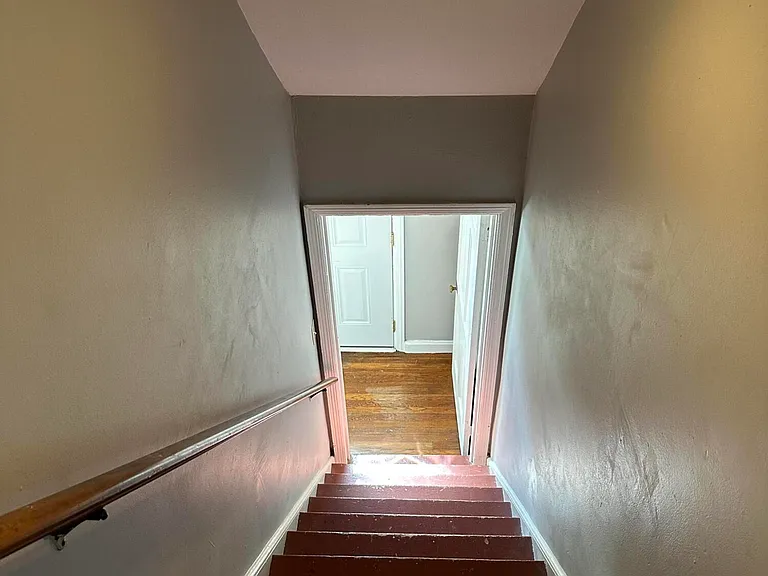 635 Longview Dr — Photo 17