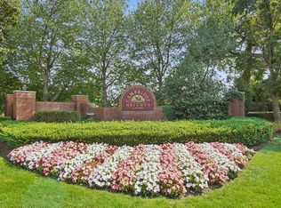 201 Regents Dr, Nutley, NJ 07110