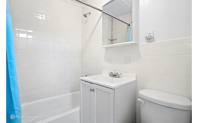 Rented by Douglas Elliman | media 10