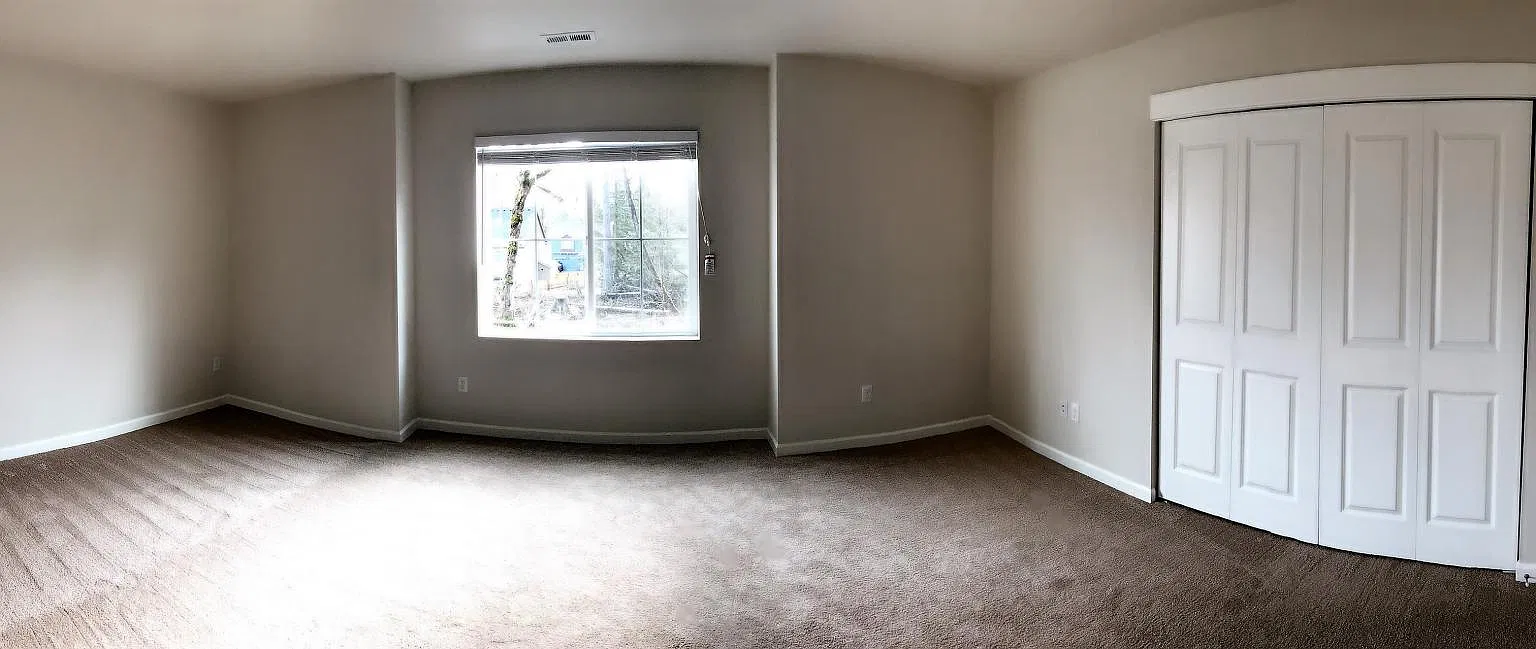 4 bed, 2.5 bath, 2776 sqft, $3,400 — Photo 4