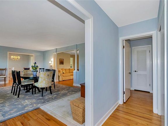 3rd image of 204 Eastover Dr