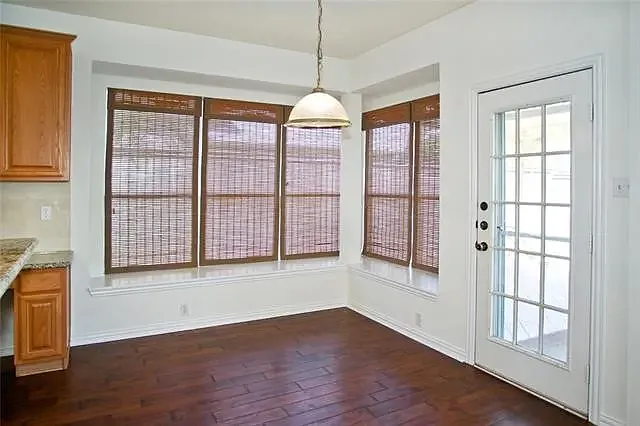 Dining room with sitting areas by the windows