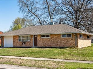 5070 Lemoyne Dr, Huber Heights, OH 45424