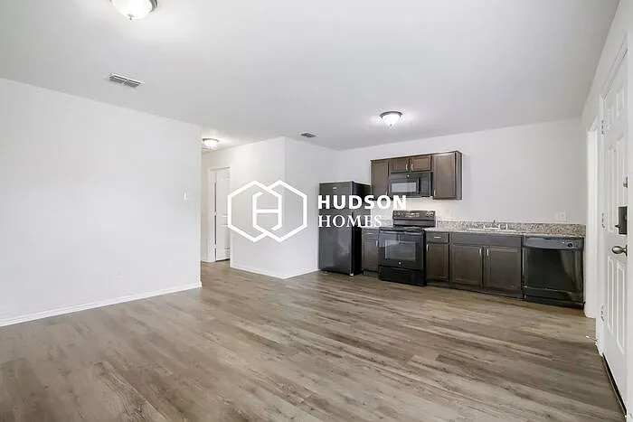 2561 Elsie Faye Heggins St — Photo 4