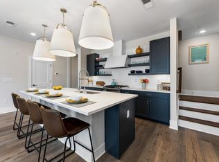 71 Depot Way #921, Dunellen, NJ 08812