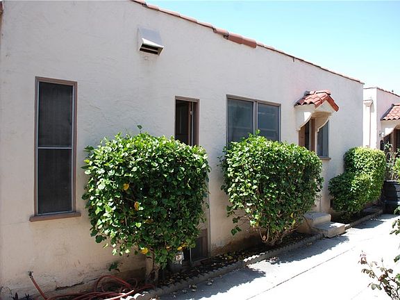 3rd image of 1141 Gordon St