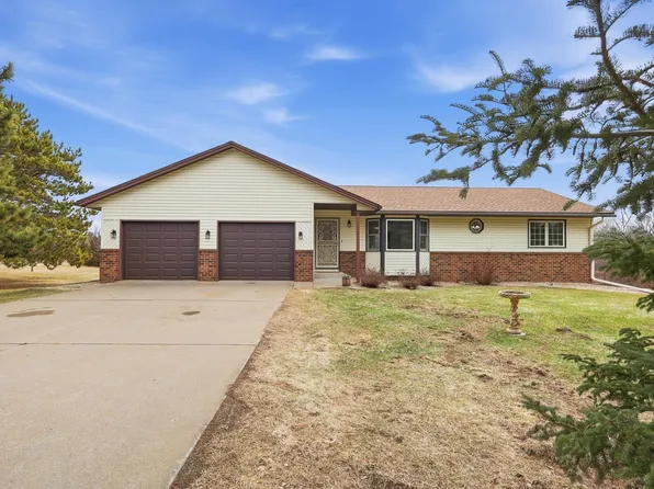 17901 Uplander St NW, Andover, MN 55304