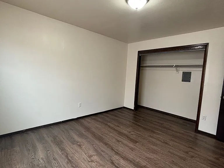 8548 W Appleton Ave — Photo 5