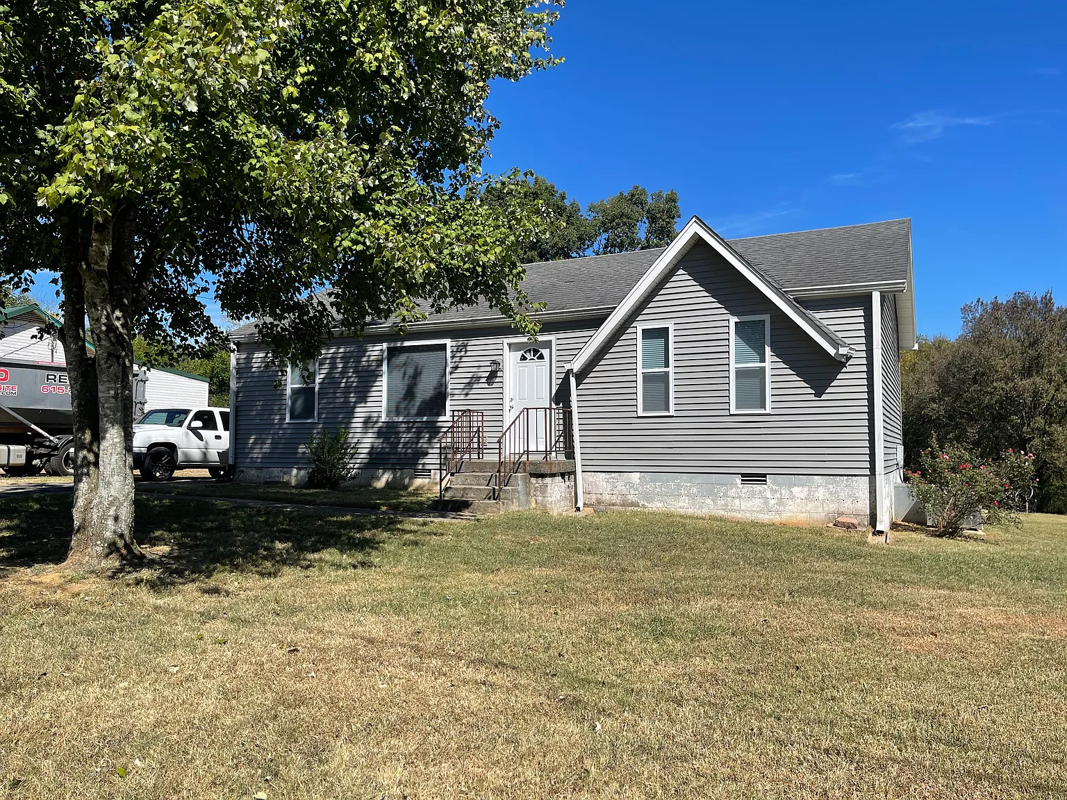 3 bed, 1032 sqft, $1,750 — Photo 1