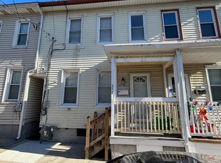 320 N 11th St #1/2, Lebanon, PA 17046