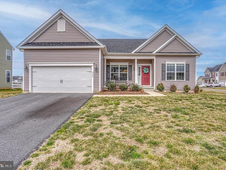1st image of 235 Buckeye Ln