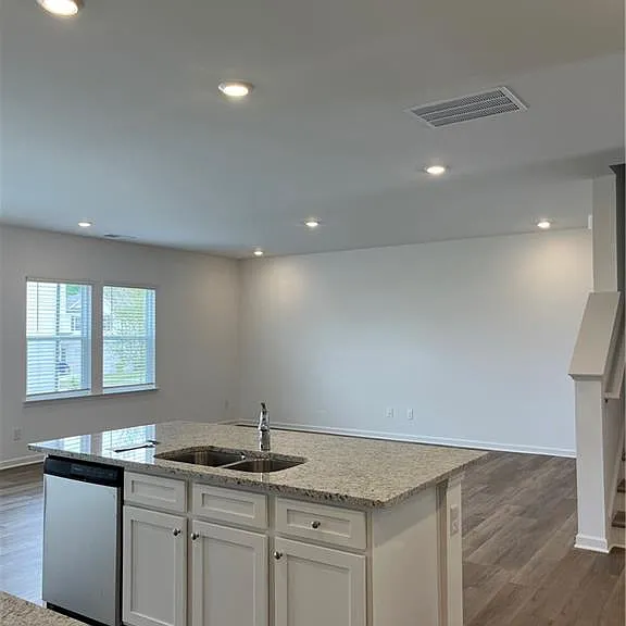 543 Madison Lakeview Dr — Photo 10