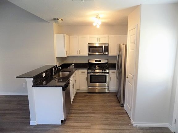 2nd image of 12411 Greensbrook Forest Dr