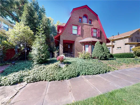 217 4th St NE, Massillon, OH 44646