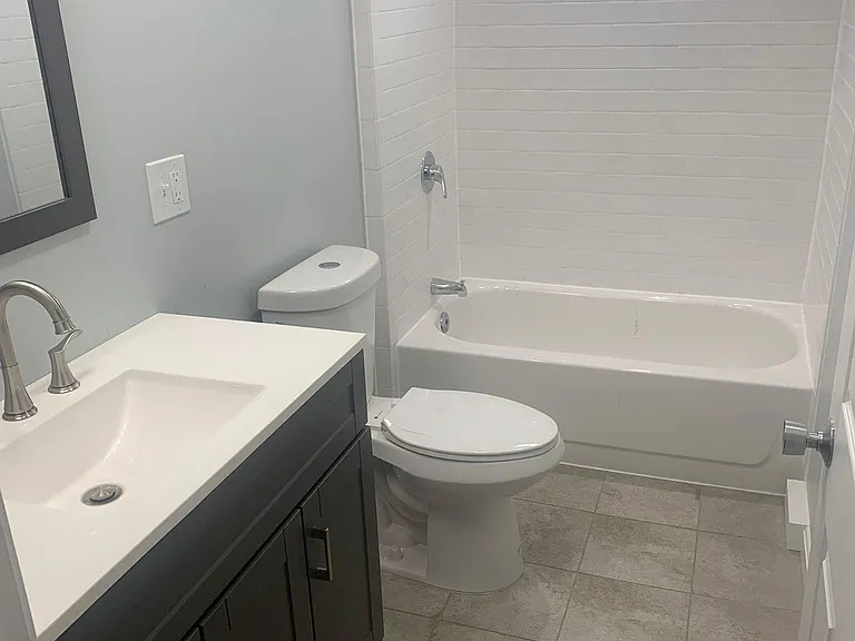 75 John St #2 — Photo 6