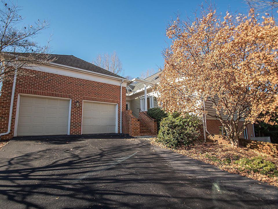 1st image of 25 Sixty West Dr